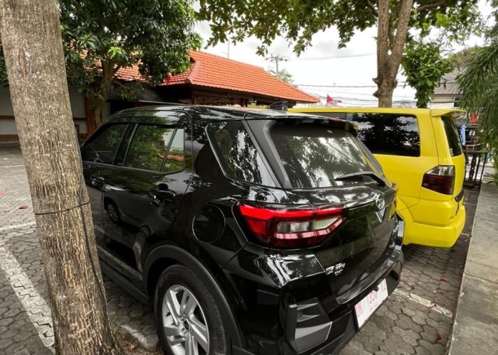 Daihatsu Rocky kuta rent cars 9