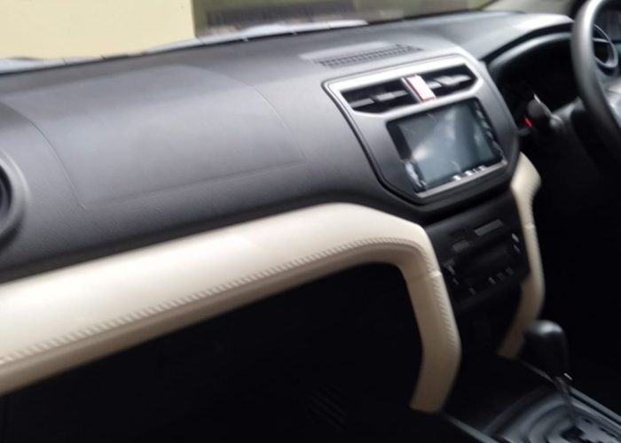 Daihatsu Terios kuta rent cars 3