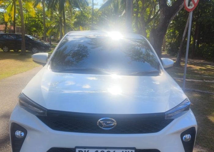 Front of New Daihatsu Xenia - Kuta Rent Cars