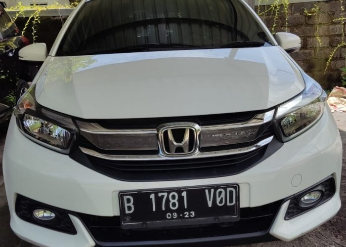 Honda Mobilio kuta rent cars 1