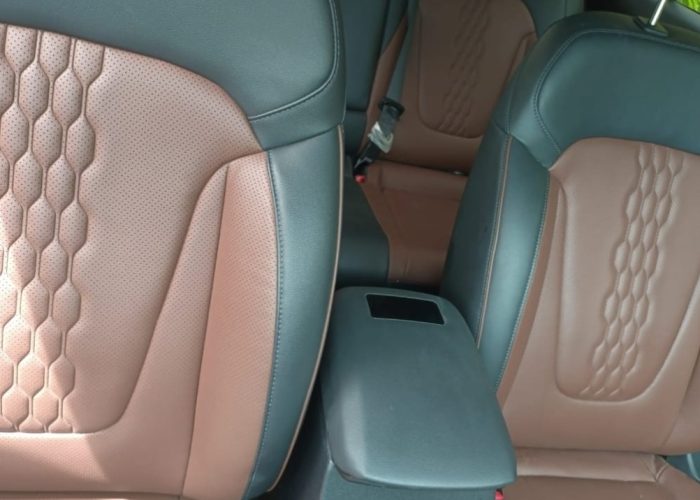 Hyundai Creta kuta rent cars 5