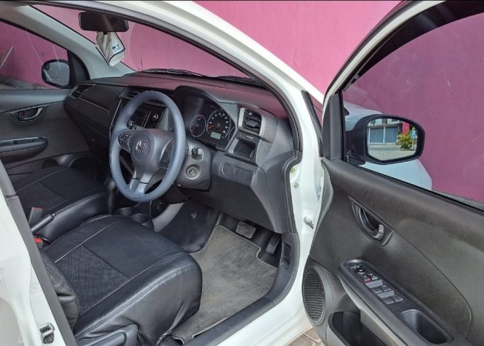 New Honda Brio Satya kuta rent cars 9