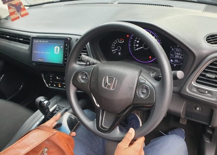 Old Honda HRV kuta rent cars 5
