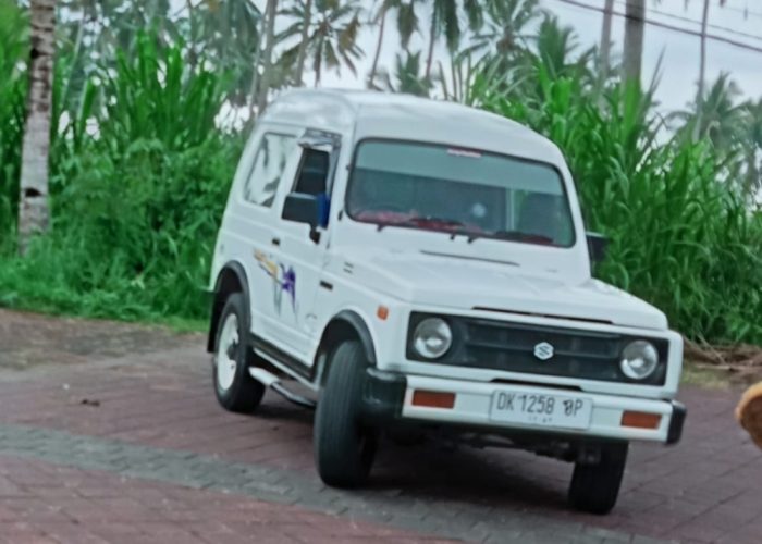 Suzuki Jimny 1997 kuta rent cars 15