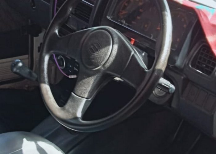 Suzuki Jimny 1997 kuta rent cars 19