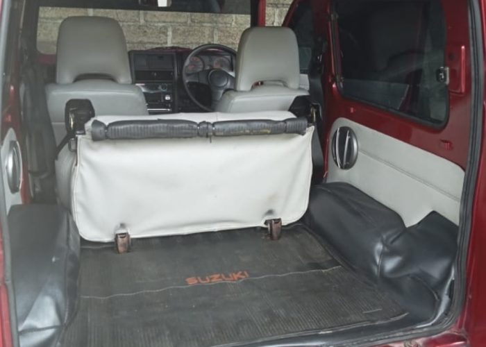 Suzuki Jimny 1997 kuta rent cars 4
