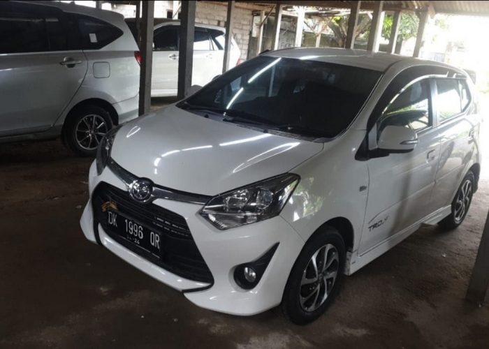 Toyota Agya kuta rent cars 8
