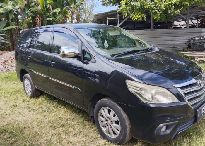 Toyota Innova Grand kuta rent cars 2