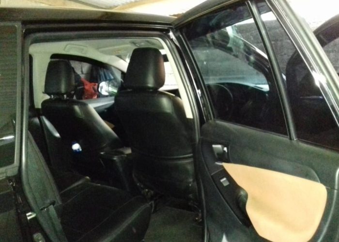Toyota Innova Reborn kuta rent cars 8