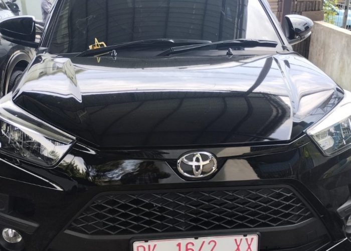 Toyota Raize kuta rent cars 3