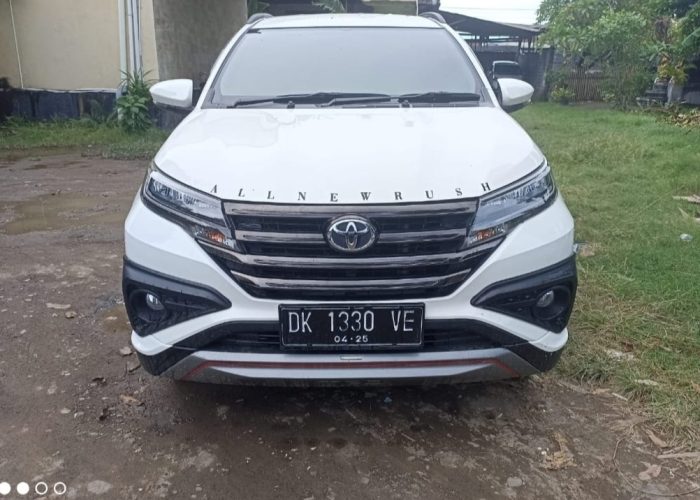 Toyota Rush kuta rent cars 3